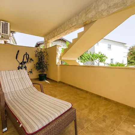 Apartmán 2 Bedroom Front In Ždrelac