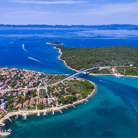 Gorgeous In * Ždrelac