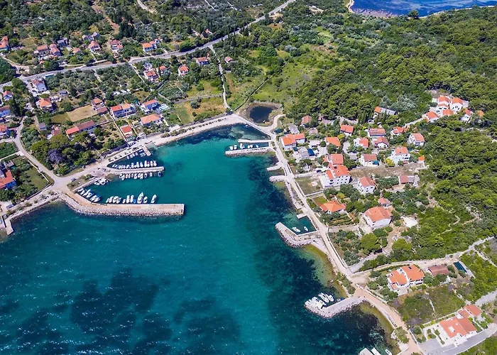 Gorgeous In Ždrelac